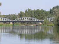 El puente de hierro de Villafer sobre el río Esla
