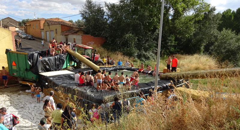 2016piscina
